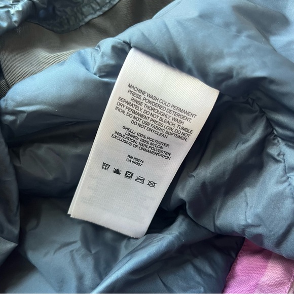 Mountain Hardwear Striped purple winter jacket/ski coat size medium - Picture 15 of 16